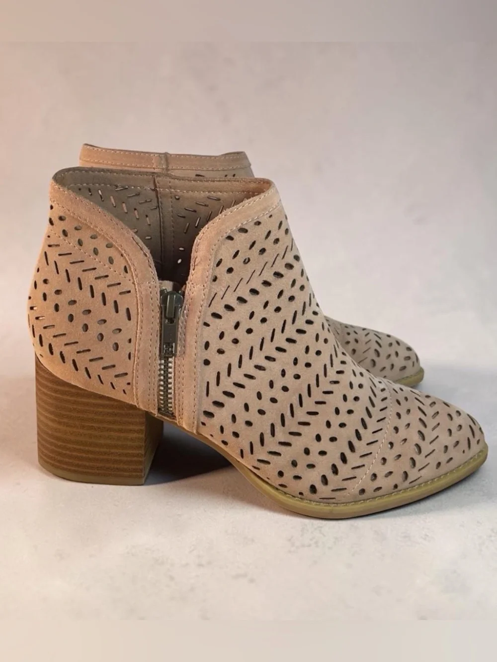 Seychelles Chapparal Laser Cut Perforated Ankle Booties in Blush Suede